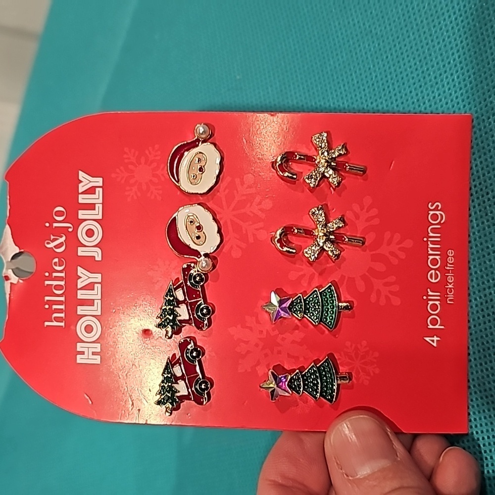 NWT 4 Pairs of Holiday Earrings - Picture 1 of 5